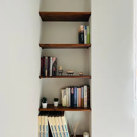 Cozy - 1 Min To San Lorenzo Beach, *